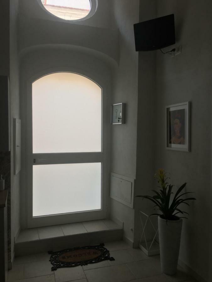 Bed & Breakfast Piazza Matteotti Stornara Ngoại thất bức ảnh